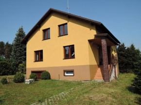 Big holiday home in a quiet location in Kolczewo in Kołczewo
